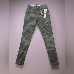 Kohl's Camouflage Pants with Tan Tassel